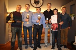 Die Sieger der Hegefischen 2017 des ASV Daxberg mit Jugendsieger